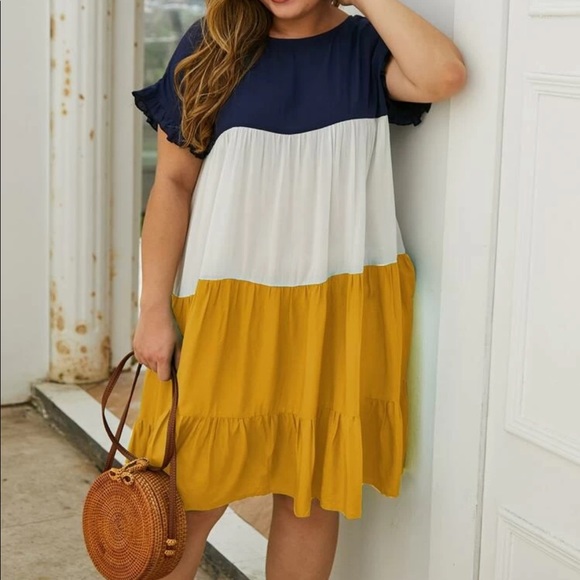 Plus color block smock dress - Picture 5 of 6
